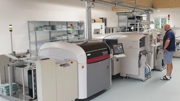 LEDtronix setzt mit 3D AOI Verfahren auf Qualität und Durchsatz